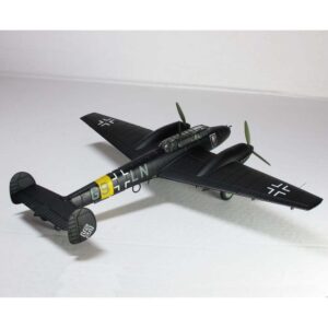 Hotové modely . Sběratelské modely . Kovové modely . Sběratelské modely letadel. Sběratelské modely tanků a vojenské techniky Diecast models aircraft ,  military vehicles and tanks