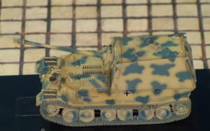 Ferdinand (Sd.Kfz.184). s.Pz.Jg.Abt.653, Kursk.Modely tanků . Modely vojenské techniky. Modely letadel . Sběratelské modely . Modely vrtulníků . Hotové modely . Sběratelské modely letadel. Sběratelské modely vojenské techniky a tanků. Kovové modely. Diecast models aircraft , military vehicles , tanks .