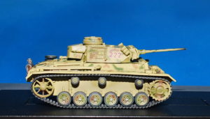 PanzerIII.Ausf.M.Pz.Kpfw.III . Modely tanku.Dragon. Modely letadel . Modely vojenské techniky. Sběratelské modely . Modely vrtulníků Hotové modely . Sběratelské modely letadel. Sběratelské modely vojenské techniky a tanků. Kovové modely. Diecast models aircraft ,  military vehicles , tanks .