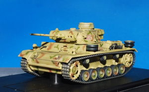 PanzerIII.Ausf.M.Pz.Kpfw.III . Modely tanku.Dragon. Modely letadel . Modely vojenské techniky. Sběratelské modely . Modely vrtulníků Hotové modely . Sběratelské modely letadel. Sběratelské modely vojenské techniky a tanků. Kovové modely. Diecast models aircraft , military vehicles , tanks .