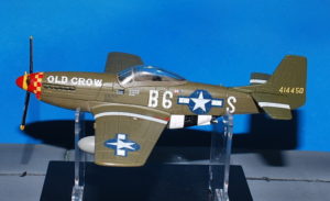 P-51 Mustang."OLD CROW".Modely letadel.Air Force1. Modely tanků . Modely vojenské techniky. Sběratelské modely . Modely vrtulníků . Hotové modely . Sběratelské modely letadel. Sběratelské modely vojenské techniky a tanků. Kovové modely. Diecast models aircraft , military vehicles , tanks .