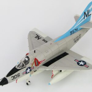 A-4.Skyhawk.Douglas A-4C Skyhawk.Modely letadel.Hobby Master. Modely vojenské techniky. Modely tanků.Sběratelské modely.Modely vrtulníkůHotové modely.Sběratelské modely letadel. Sběratelské modely vojenské techniky a tanků.Kovové modely. Diecast models aircraft,helicopters,military vehicles,tanks.