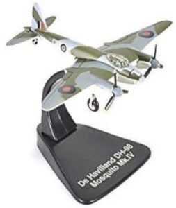 De Havilland.Mosquito.DH-98 Mosquito.Modely letadel.Diecast models aircraft.Atlas.Modely dopravních letadel. Modely vrtulníků. Diecast models helicopters. Diecast models cars. Modely vojenské techniky. Diecast models military vehicles, Modely raket. Diecast models rockets. Sběratelské modely. Hotové modely. Sběratelské modely letadel. Kovové modely.
