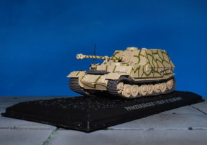 Elefant.Ferdinand. (Sd.Kfz.184).Modely vojenské techniky.Atlas Editions Ultimate Tank Collection. Modely letadel . Modely tanků . Sběratelské modely . Modely vrtulníků . Hotové modely . Sběratelské modely letadel. Sběratelské modely vojenské techniky a tanků. Kovové modely. Diecast models aircraft ,  military vehicles , tanks .