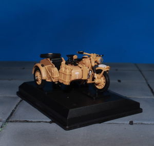 BMW R75.Motocykl.Motorbike.Modely motocyklů.Diecast motorbike models.Cararama. Modely vojenské techniky. Diecast models military vehicles. Modely tanků. Diecast models tanks. Sběratelské modely. Hotové modely aut Sběratelské modely aut. Sběratelské modely vojenské techniky a tanků. Kovové modely.