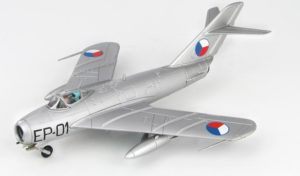 MIG-17.Fresco.Mikoyan-Gurevich MiG-17.Modely letadel.Diecast models aircraft.Hobby Master HA5904. Modely dopravních letadel. Modely vrtulníků. Diecast models helicopters. Diecast models cars. Modely vojenské techniky. Diecast models military vehicles, Modely raket. Diecast models rockets. Sběratelské modely. Hotové modely. Sběratelské modely letadel. Kovové modely.