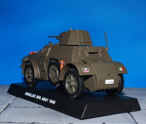 Autoblinda.Fiat-Ansaldo.SPA.AM41.Modely aut. Diecast models cars. Modely vojenské techniky. Diecast models military vehicles.Grani & Partners Special Edition.Carabinieri 00652276.Hotové modely.Sběratelské modely Kovové modely.