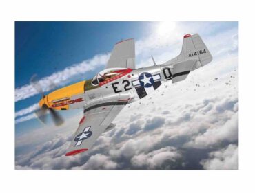Modely letadel P-51 Mustang North American Diecast models aircraft Corgi AA27707 - P-51D Mustang , ‚414164 / E2-D ' "Detroit Miss" Urban L. Drew 375th Fighter Sqn. 361st Fighter Group USAAF , 1944 Modely dopravních letadel Diecast models airplanes airliner Modely vrtulníků Diecast models helicopters Modely vojenské techniky Diecast models military vehicles Modely tanků Diecast models tanks Modely raket Diecast models rockets Sběratelské Hotové Kovové modely