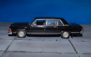 GAZ.ГАЗ.GAZ M-14 Čajka.GAZ-14 Chaika (M14).Modely aut. Diecast models cars.DeAgostini Auto Legends USSR DAL-52. Modely nákladních aut. Diecast models vehicles.trucks. Modely hasíčských,požarních vozidel. Diecast models cars.fire engine. Transport diecast models. Modely vojenské techniky. Diecast models military vehicles. Modely tanků. Diecast models tanks. Sběratelské modely. Hotové modely. Kovové modely.