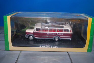 Steyr 380 Q.Sběratelské modely autobusů.Diecast models buses.Atlas Editions.Modely nákladních aut. Diecast models vehicles.trucks. Modely aut. Diecast models cars. Modely hasíčských,požarních vozidel. Diecast models cars.fire engine. Transport diecast models. Modely vojenské techniky. Diecast models military vehicles. Modely tanků. Diecast models tanks. Sběratelské modely. Hotové modely. Kovové modely.