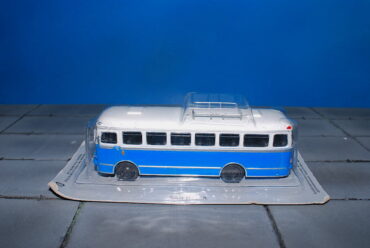 SAN H100A.Sběratelské modely autobusů.Diecast models buses.DeAgostini.Modely nákladních aut. Diecast models vehicles.trucks. Modely aut. Diecast models cars. Modely hasíčských,požarních vozidel. Diecast models cars.fire engine. Transport diecast models. Modely vojenské techniky. Diecast models military vehicles. Modely tanků. Diecast models tanks. Sběratelské modely. Hotové modely. Kovové modely.