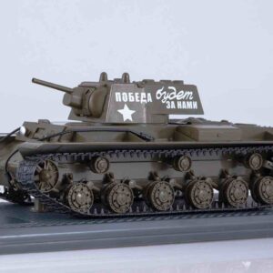 Start Scale Models SSM3032 - KV-1 Heavy Tank ,"Победа Будет за Нами" Red Army