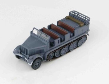 Hobby Master - Sd.Kfz.7 German 8 Ton Half Track , 10th Infantry Division Wehrmacht , 1942