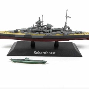 DeAgostini MAG KZ02 - Scharnhorst Battlecruiser + U-Boot , German 1939.Modely lodí.Kovové modely.Diecast models ships.Sběratelské modely bitevních lodí.Hotové modely.Modely zaoceánských lodí.Diecast models of ocean liners.