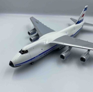 Modely letadel An-124 Antonov An-124 Ruslan Condor An-124 Ruslan Руслан AHM model AHM-124SU82021 - Antonov An-124 Ruslan (Руслан) Condor , 'CCCP-82021 ‚ Аэрофлот - Aeroflot Modely letadel Diecast models aircraft Modely dopravních letadel Diecast models airplanes airliner Modely vrtulníků Diecast models helicopters Diecast models cars Modely vojenské techniky Diecast models military vehicles Modely raket Diecast models rockets Sběratelské modely Hotové modely Kovové modely Sběratelské modely letadel Sběratelské modely vojenské techniky tanků Diecast models aircraft helicopters military vehicles tanks