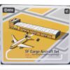 JC Wings ATBS103 - SET 1/400 Airport Cargo Terminal SF + Boeng B757-200F + Boeing B767-300BCF + Boeing B747-400ERF + 2 Towtrucks SF Express - SF Airlines