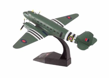 Modely letadel DC-3 Douglas C-47 Dakota RAF Brand 40622 - Douglas C-47 Dakota , 'ZA947' "KWICHERBICHEN“ RAF , D-Day 1944 Diecast models aircraft Modely dopravních letadel Diecast models airplanes airliner Modely vrtulníků Diecast models helicopters Modely aut Diecast models cars Modely vojenské techniky Diecast models military vehicles Modely raket Diecast models rockets Sběratelské Hotové Kovové modely