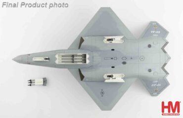 Hobby Master - Northrop/McDonnell Douglas YF-23 "Gray Ghost" PAV-2 , AF ser.no.87-0801 USAF ,1990 (with 3 xAIM-120,2 xAIM-9) - Obrázek 5