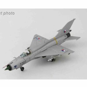 Hobby Master - MIG-21FM Fishbed Mikoyan-Gurevich , ‚7909' 11th Fighter Regiment, Zatec AB, Czechosolvak AF